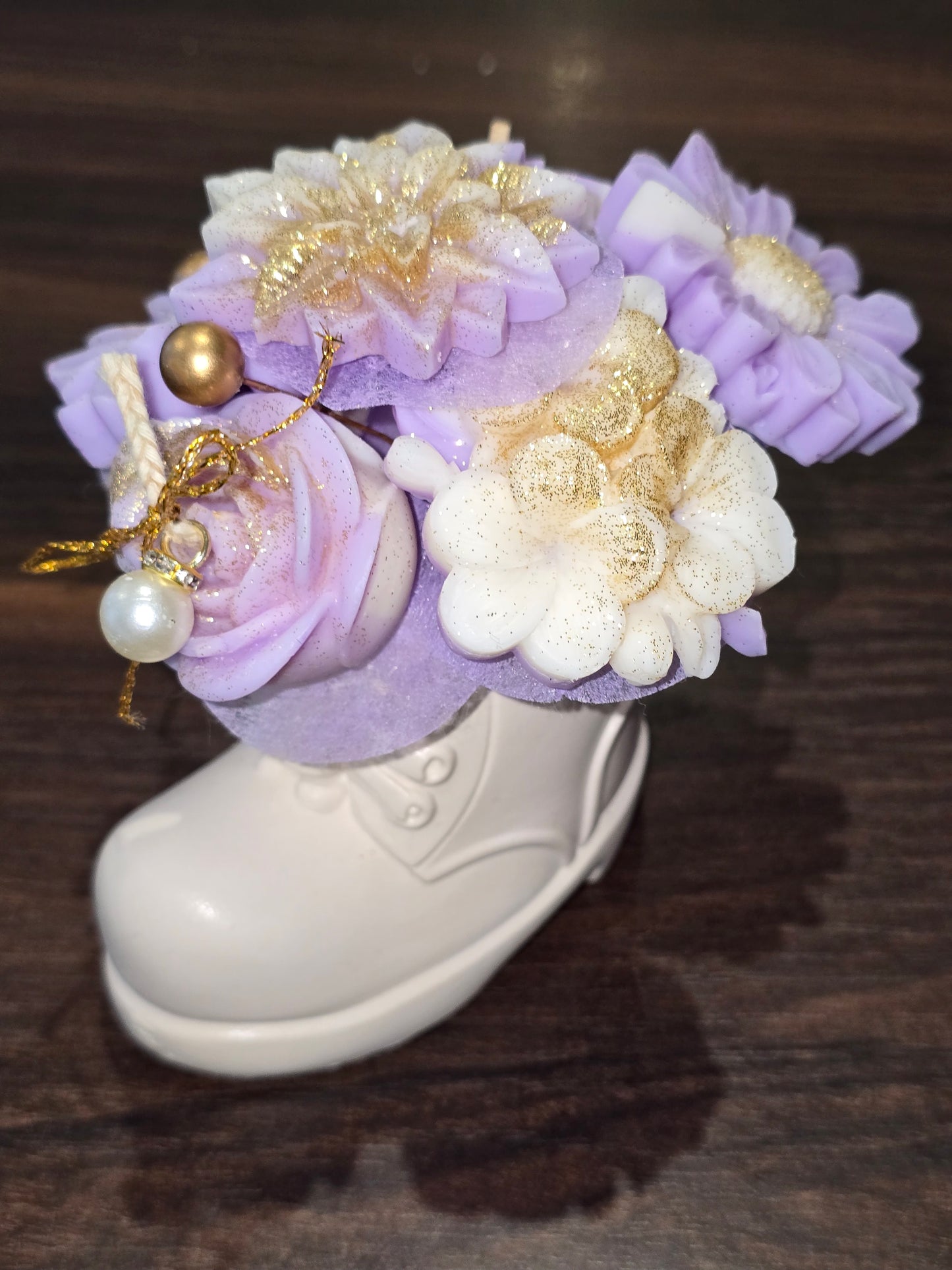 Fleurs de bougies & fondants parfumées en contenant de Jesmonite