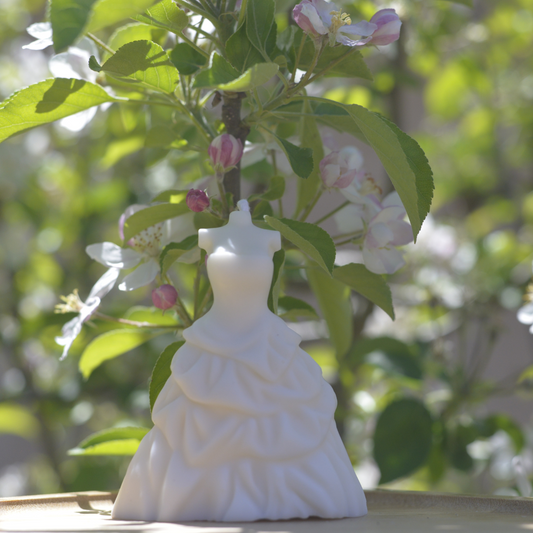 BOUGIE "ROBE DE LA MARIÉE "